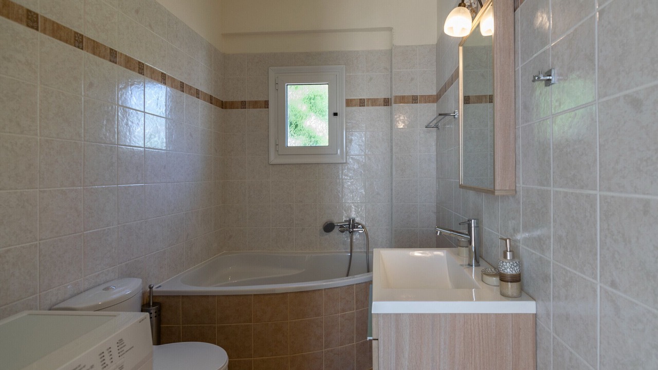 Photo of Bathroom in Agia Triada