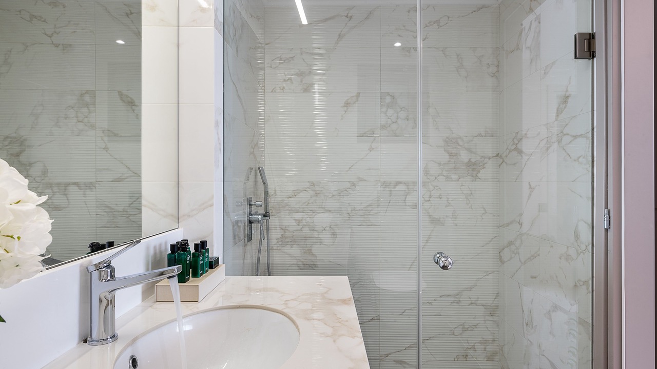 Photo of Bathroom in Platanias Town