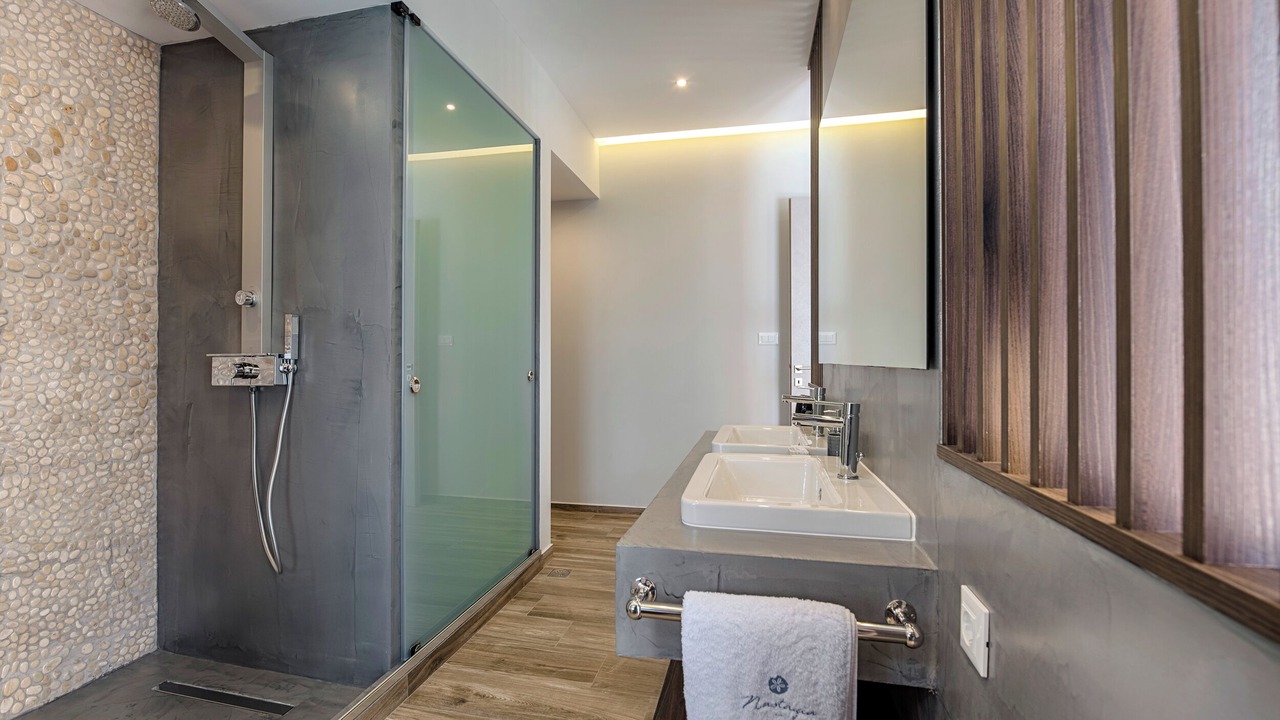 Photo of Bathroom in Ialyssos