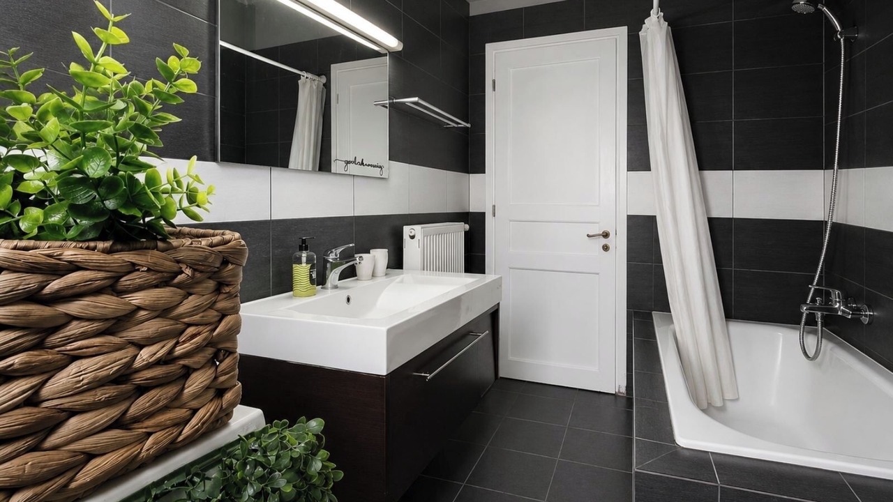Photo of Bathroom in Glyfada