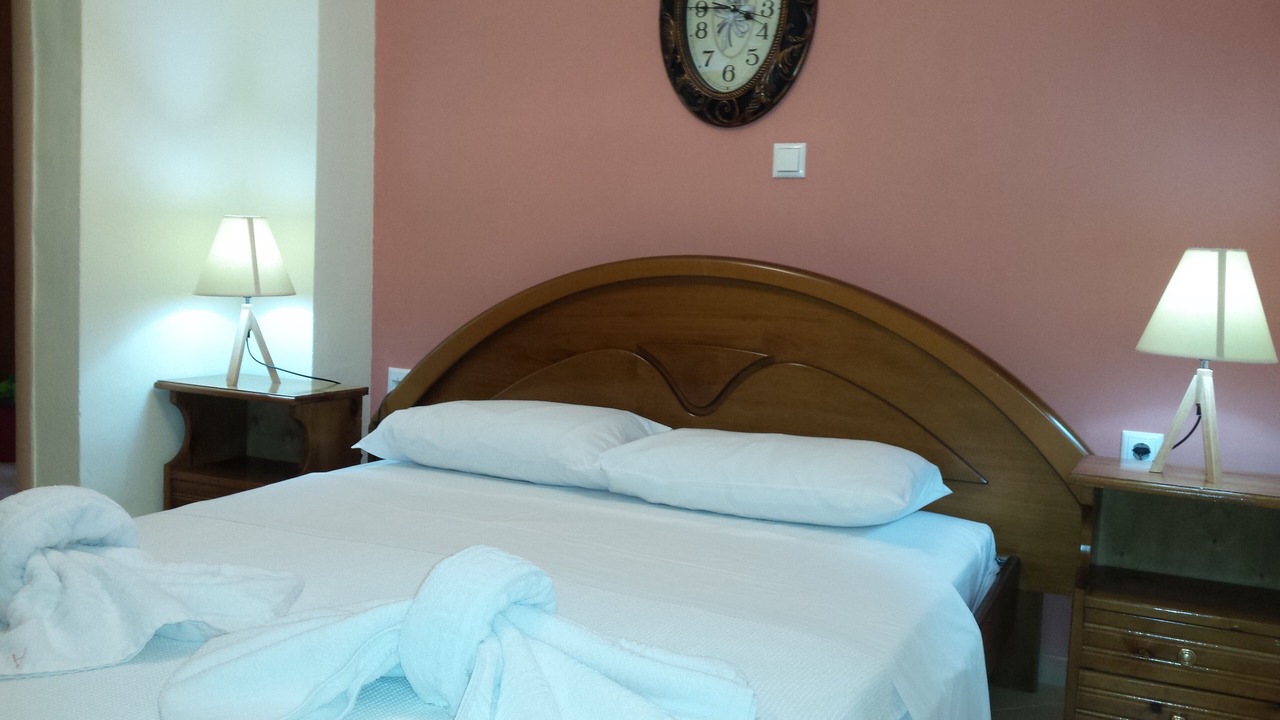 Photo of Bedroom in Kato Stalos
