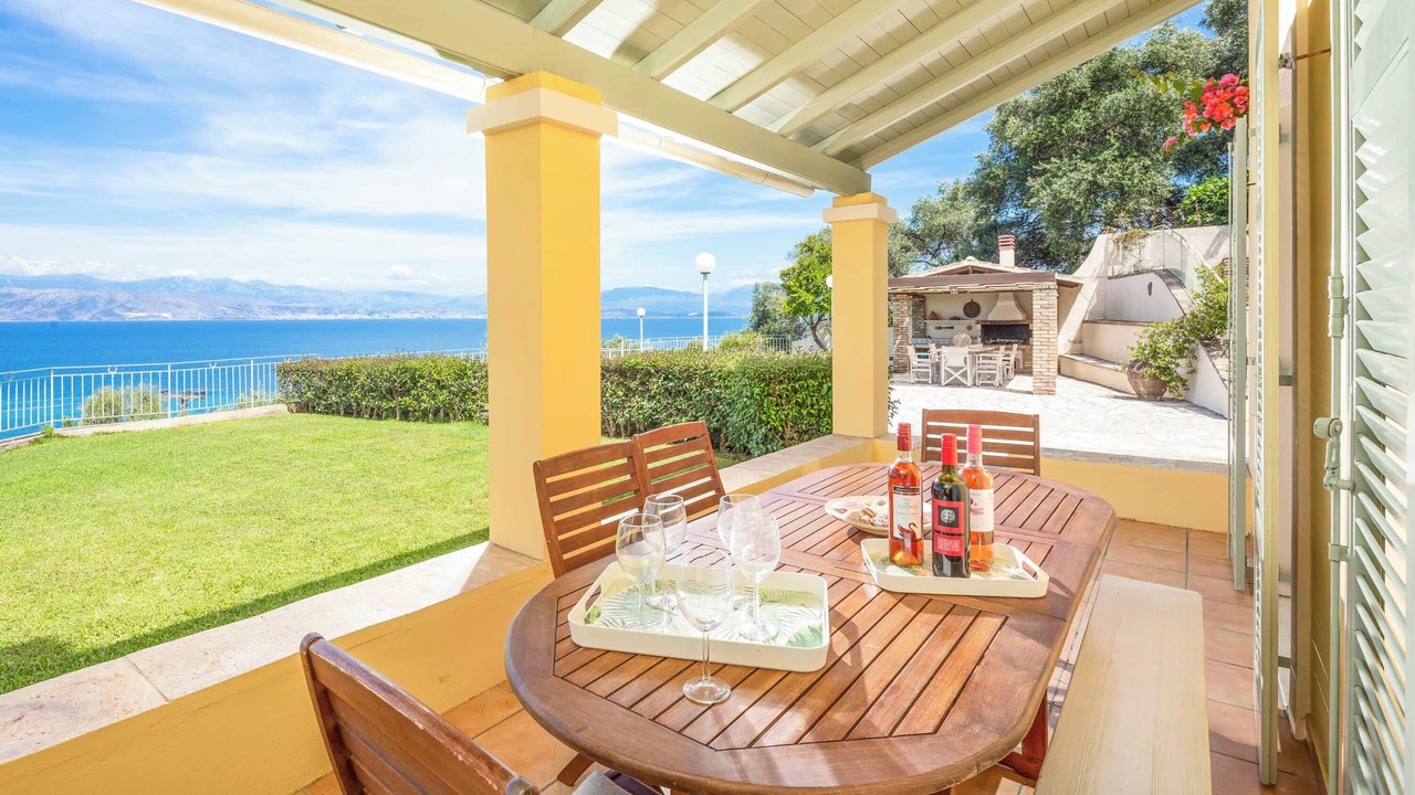 Photo of Outdoor in Apraos