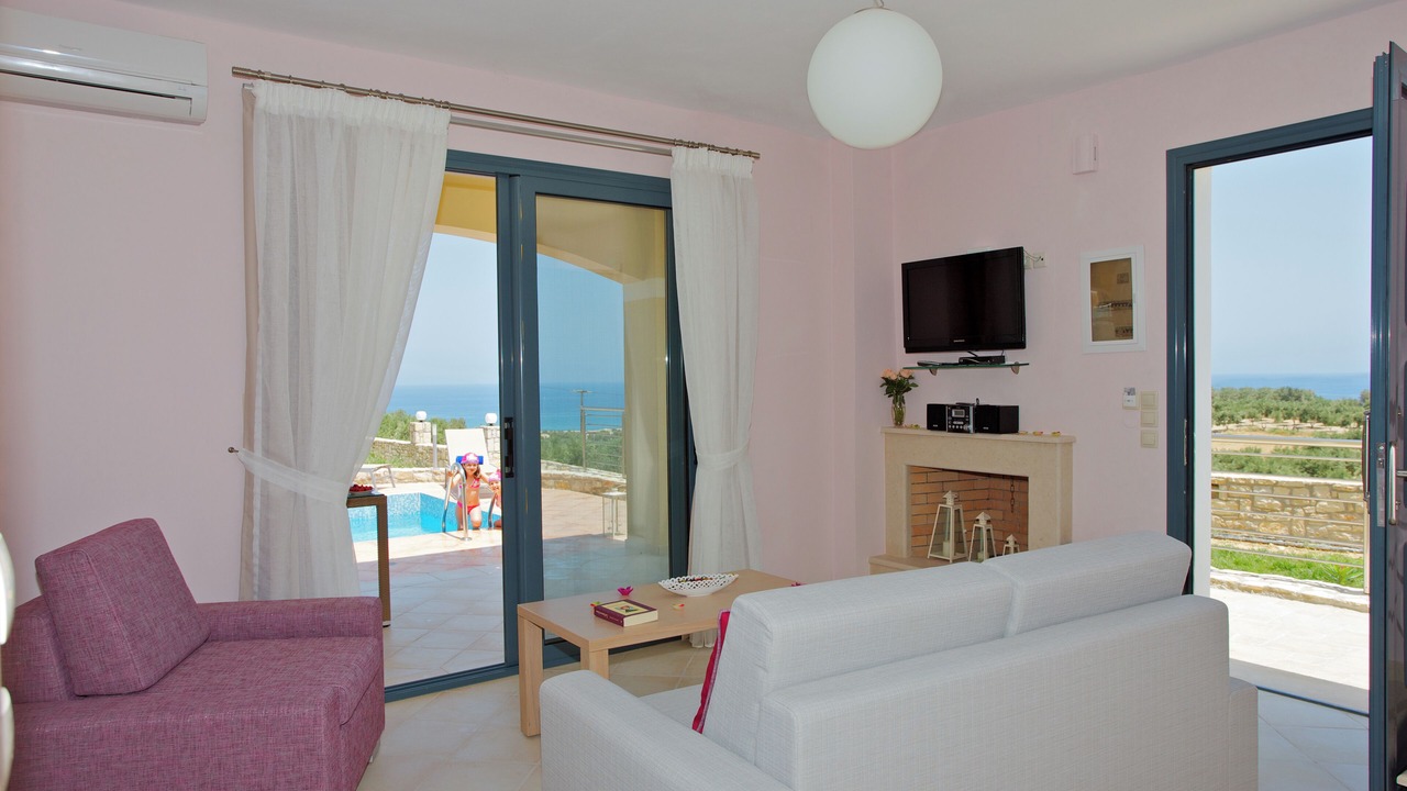 Photo of Livingroom in Adelianos Kampos