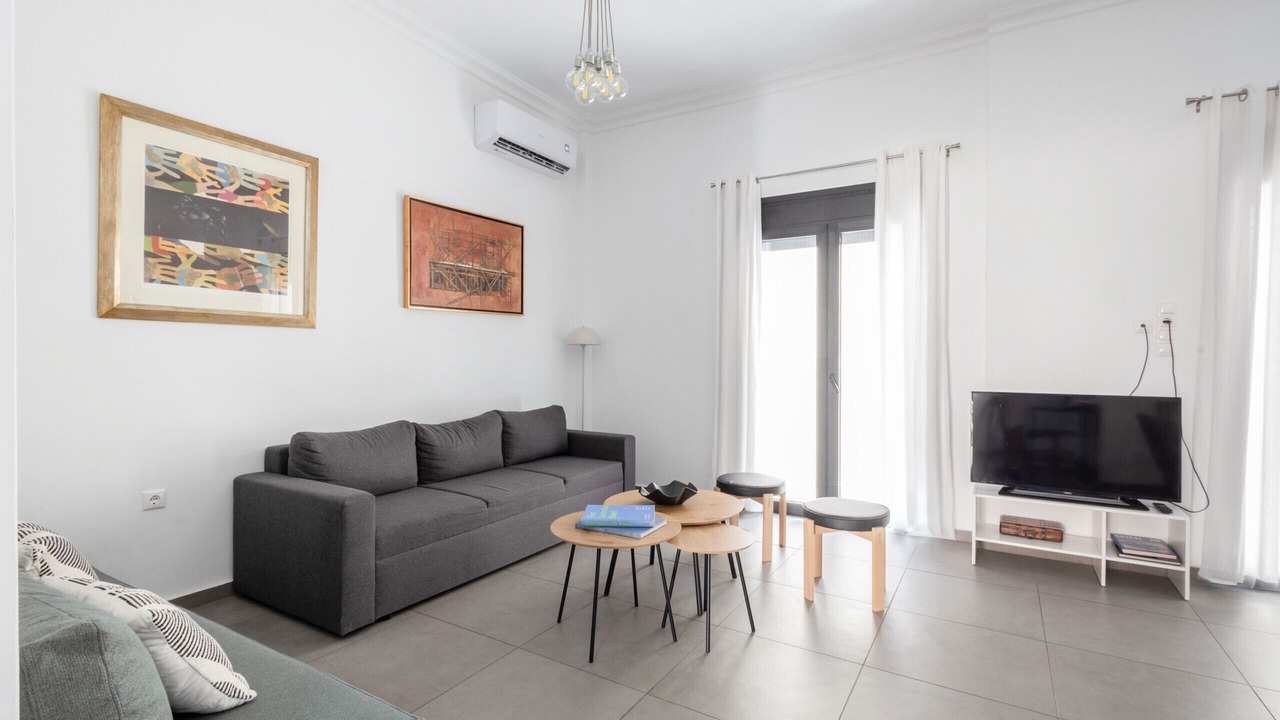 Photo of Livingroom in Neos Kosmos
