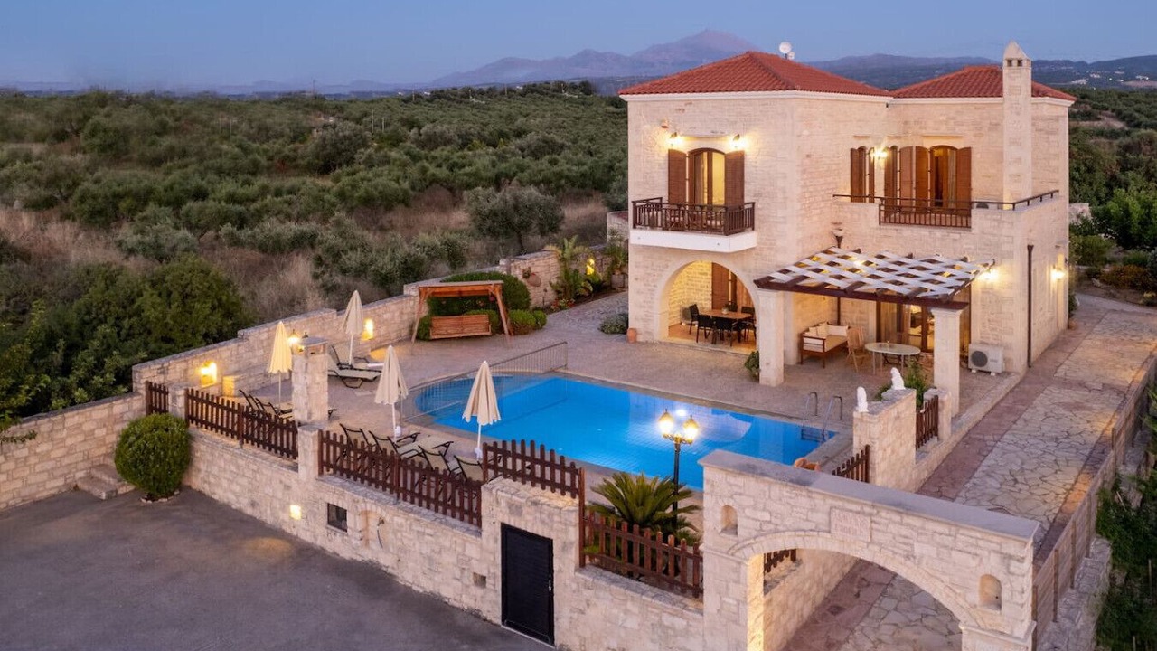 Photo of Outdoor in Asteri