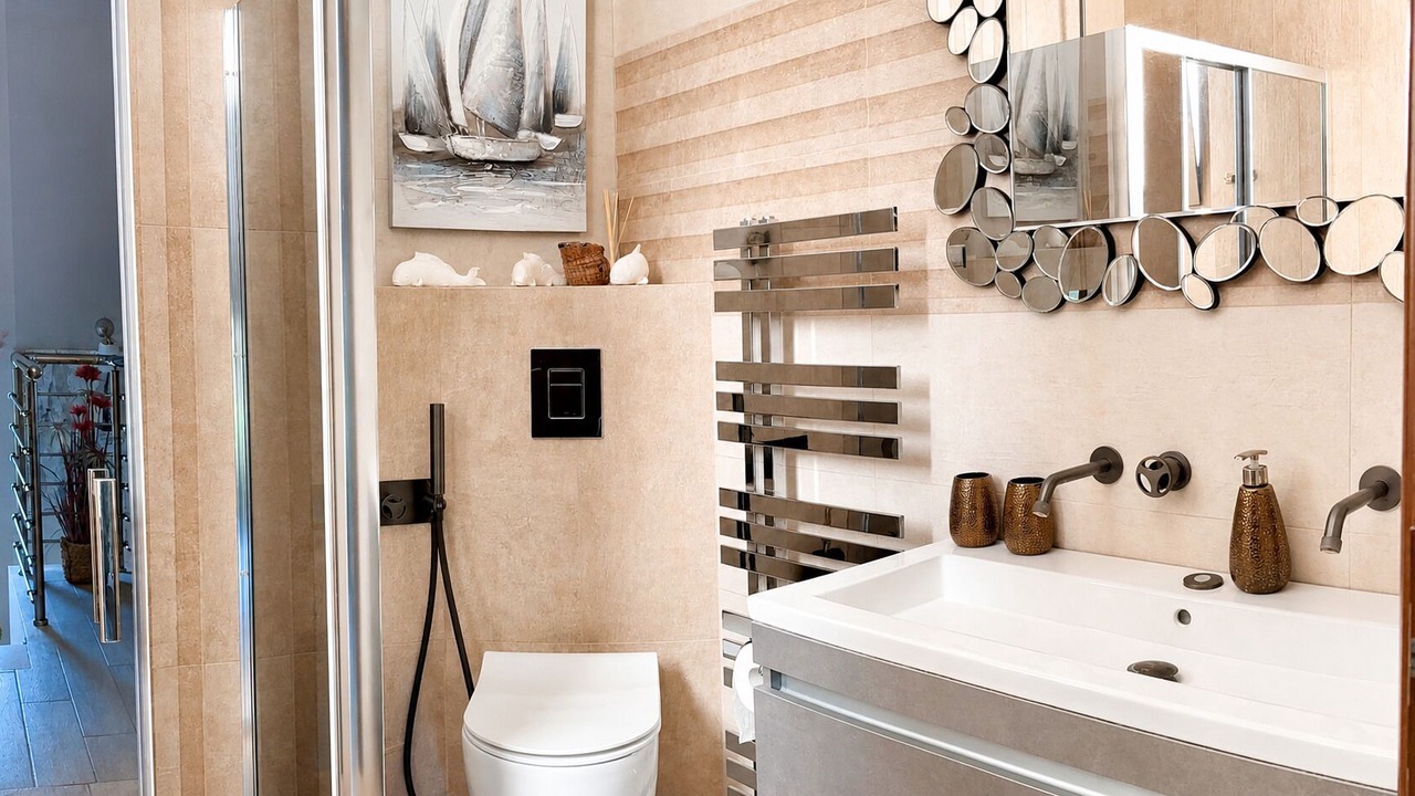 Photo of Bathroom in Pallini