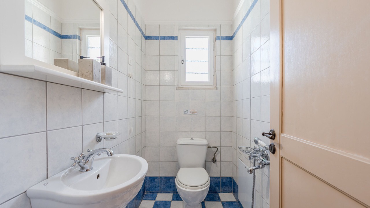 Photo of Bathroom in Douliana