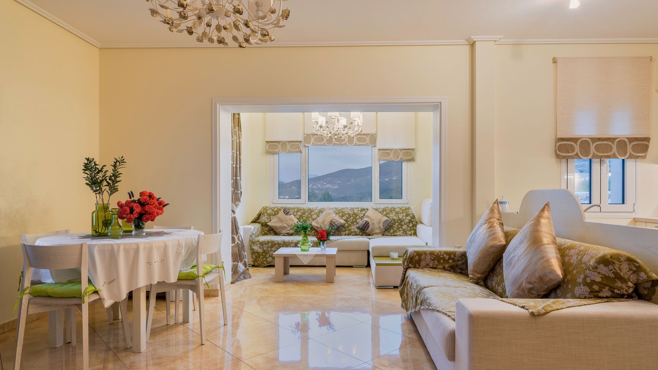 Photo of Livingroom in Samos Town