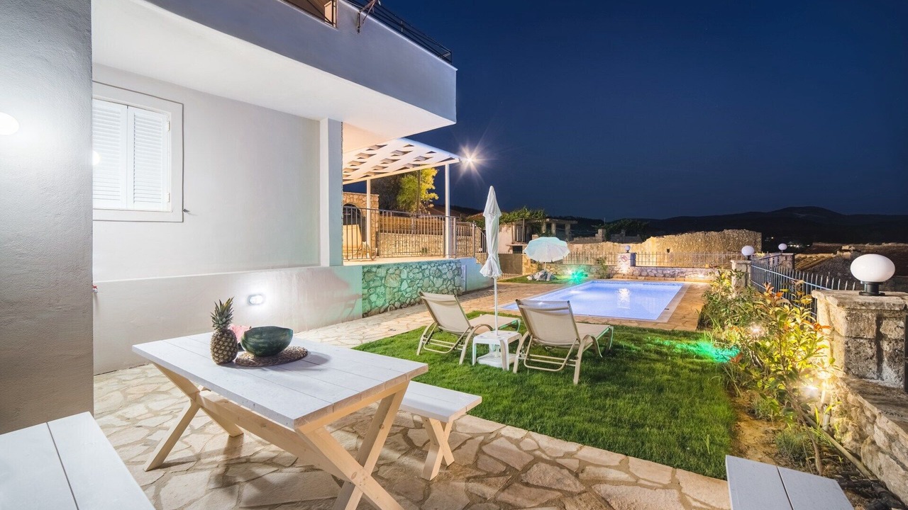 Photo of Outdoor in Anafonitria