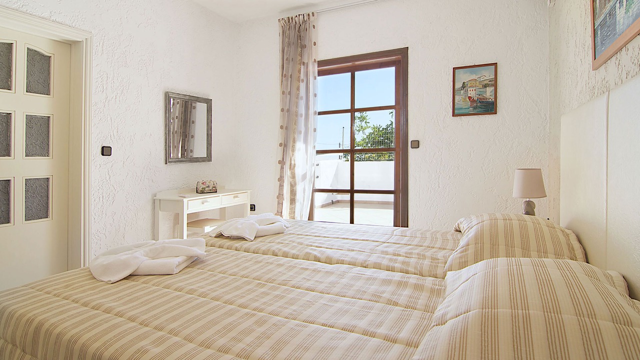 Photo of Bedroom in Adelianos Kampos