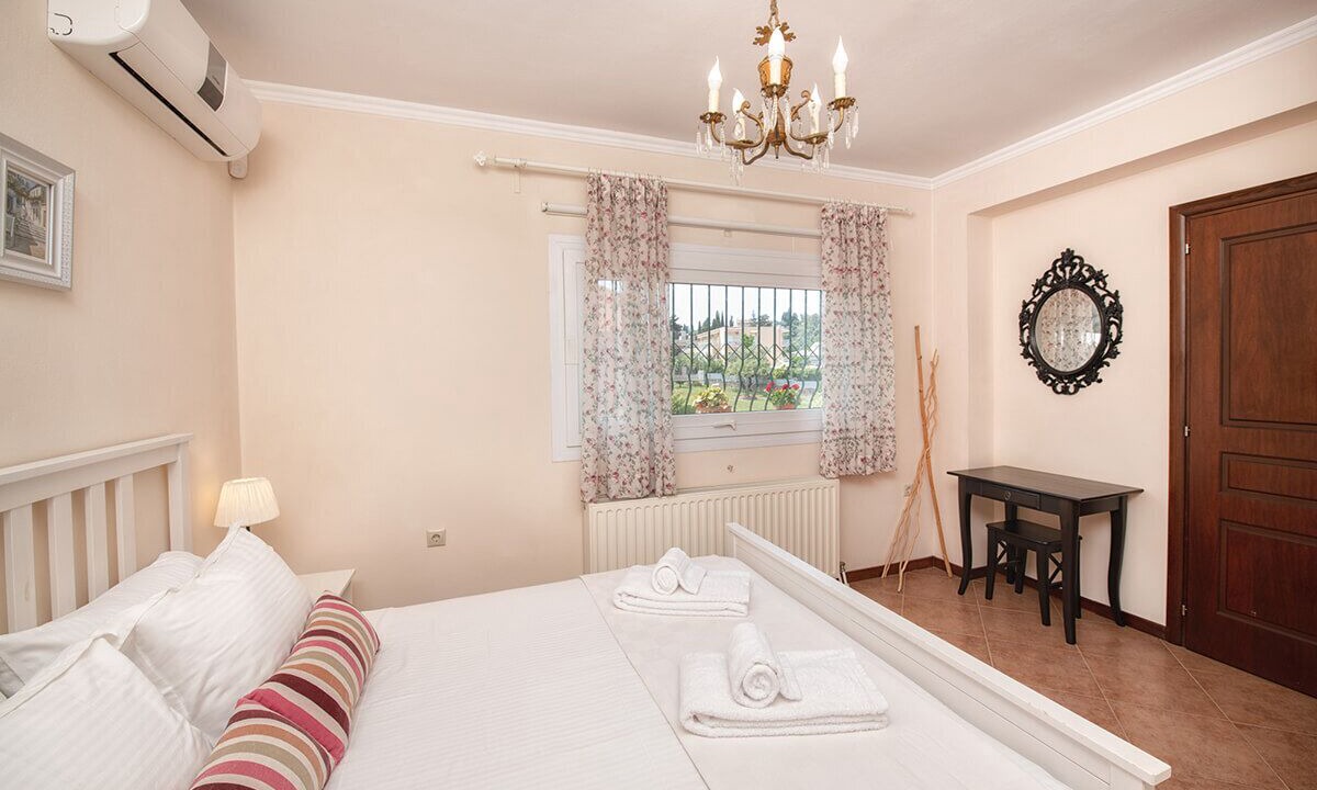 Photo of Bedroom in Dassia
