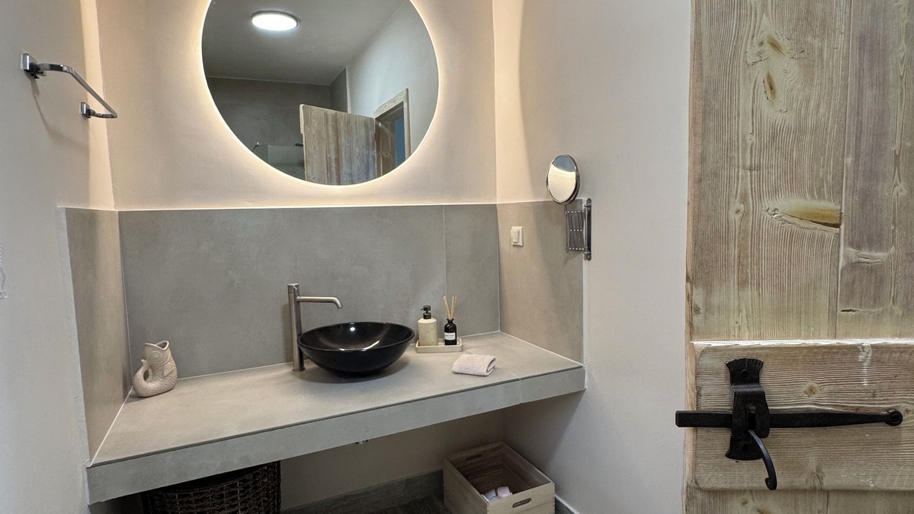 Photo of Bathroom in Agios Spyridon Corfu