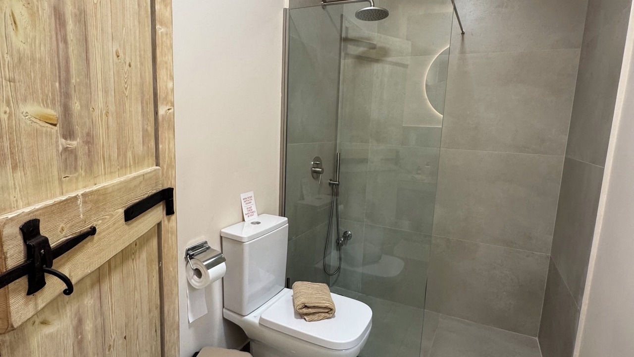 Photo of Bathroom in Agios Spyridon Corfu