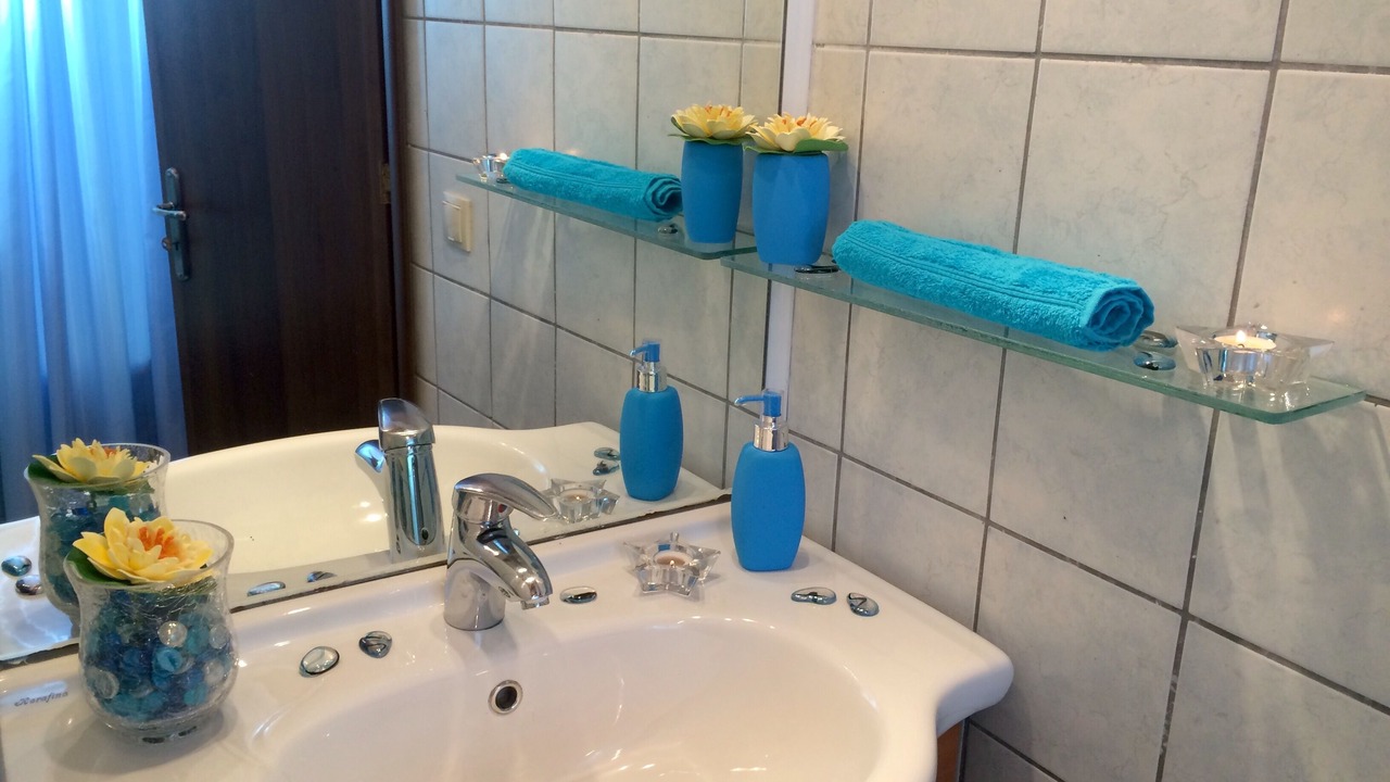 Photo of Bathroom in Parelia