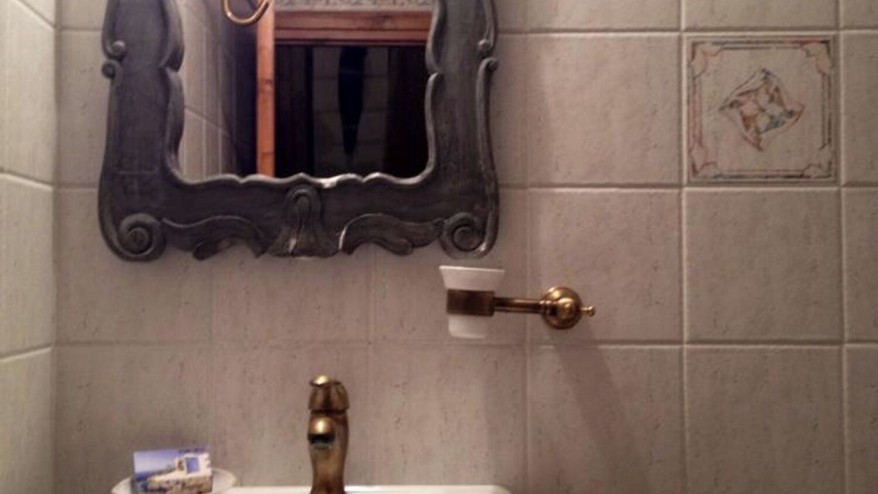 Photo of Bathroom in Maroulas