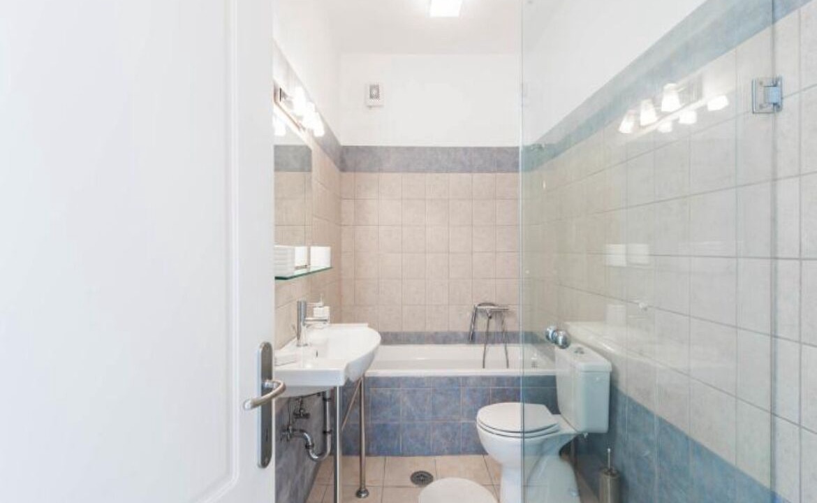 Photo of Bathroom in Pelekas