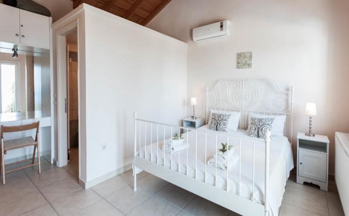 Photo of Bedroom in Pelekas