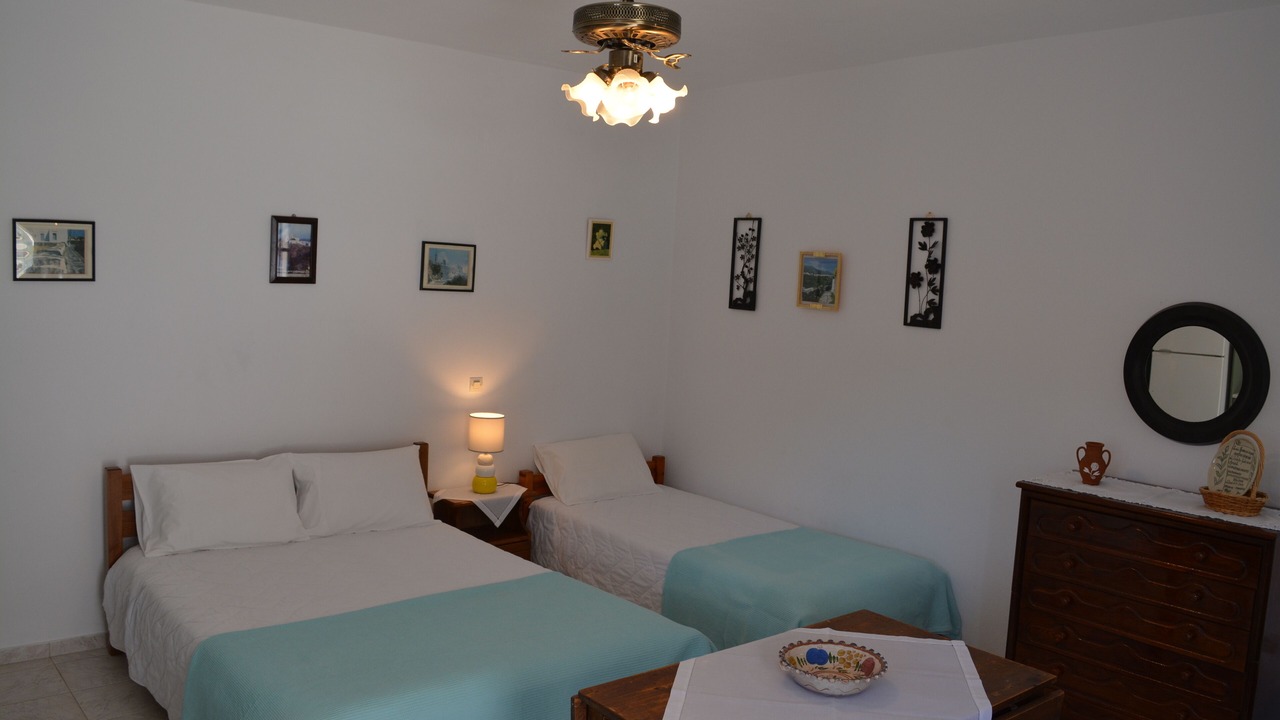 Photo of Bedroom in Herronisos