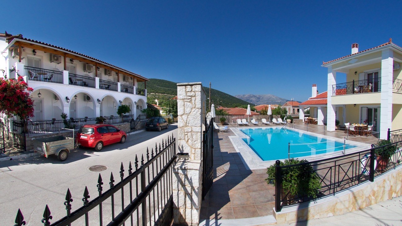 Photo of Outdoor in Karavomylos