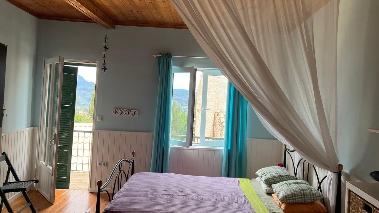 Photo of Patio Balcony in Karousades