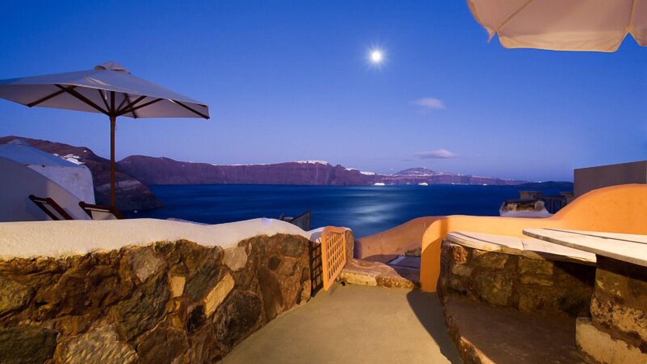 Photo of Others in Oia
