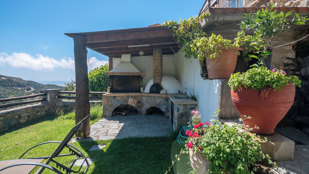 Photo of Patio Balcony in Livadia