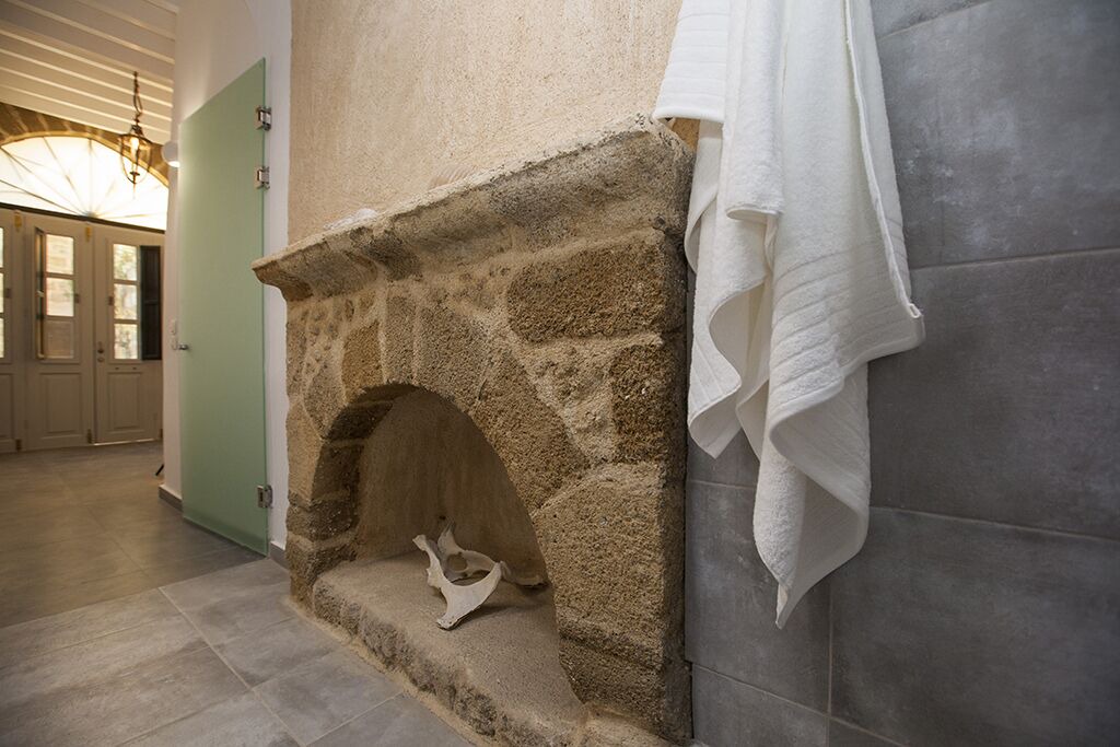 Photo of Bathroom in Rhodes Old Town
