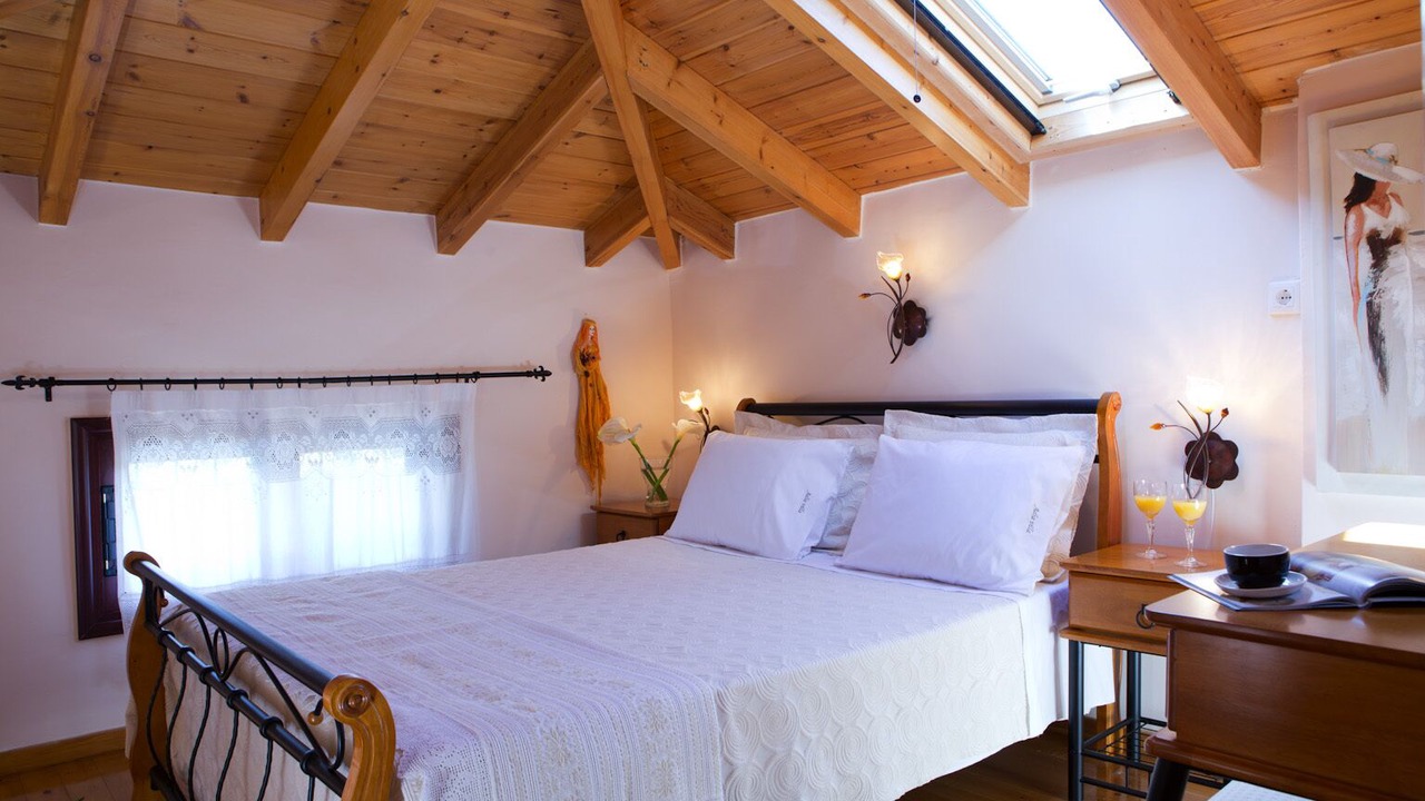 Photo of Bedroom in Evgiros