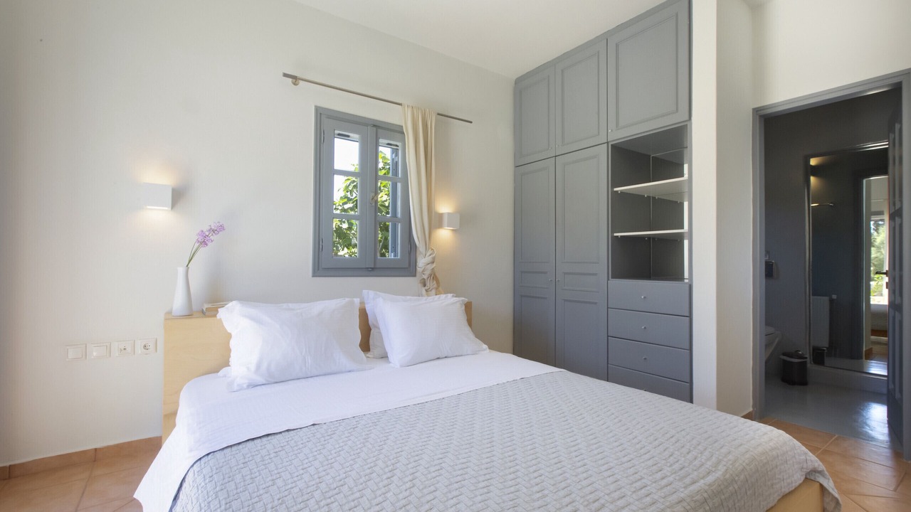Photo of Bedroom in Paros