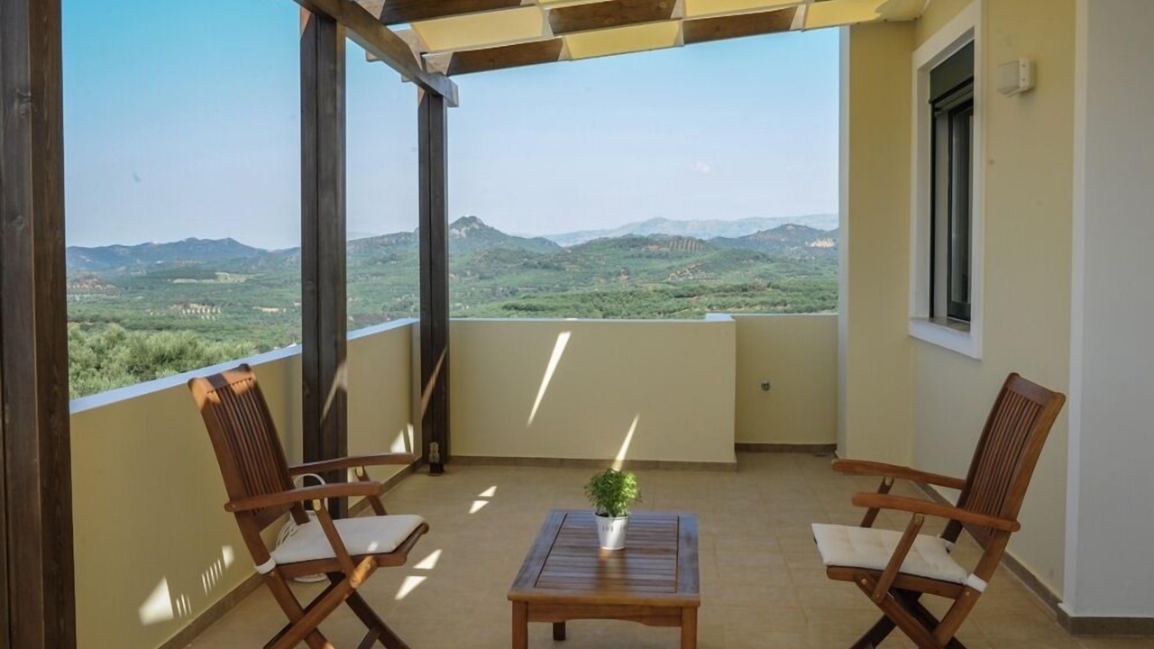 Photo of Patio Balcony in Xirokampi