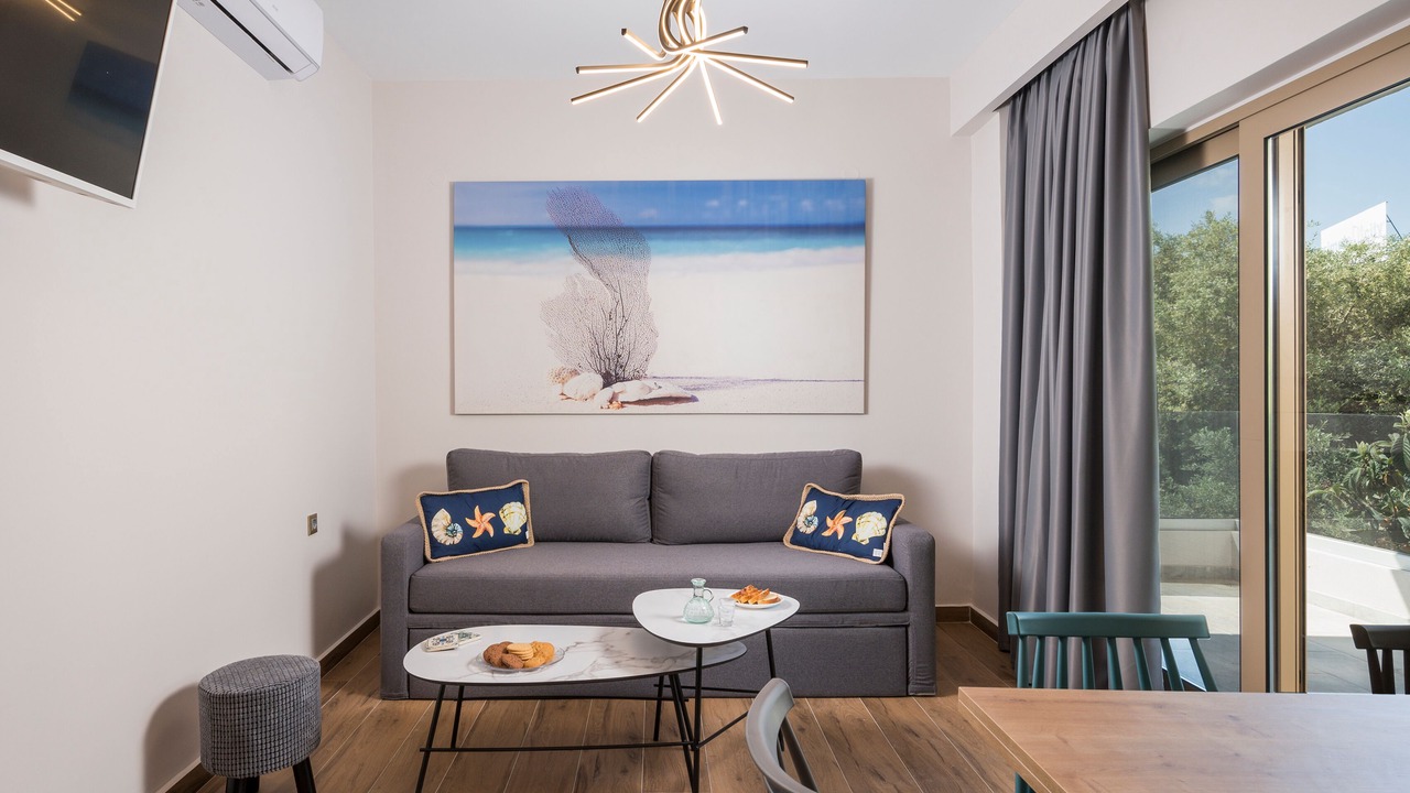 Photo of Livingroom in Makrys Tichos