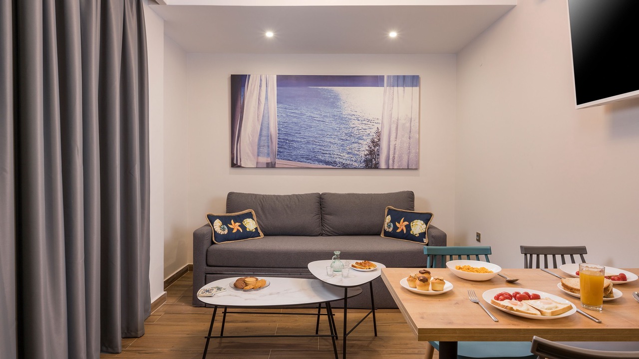 Photo of Livingroom in Makrys Tichos