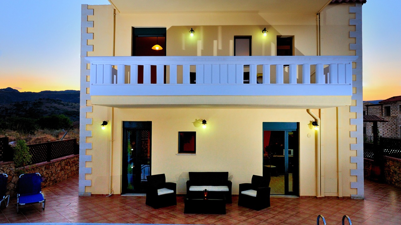 Photo of Patio Balcony in Makhairoi