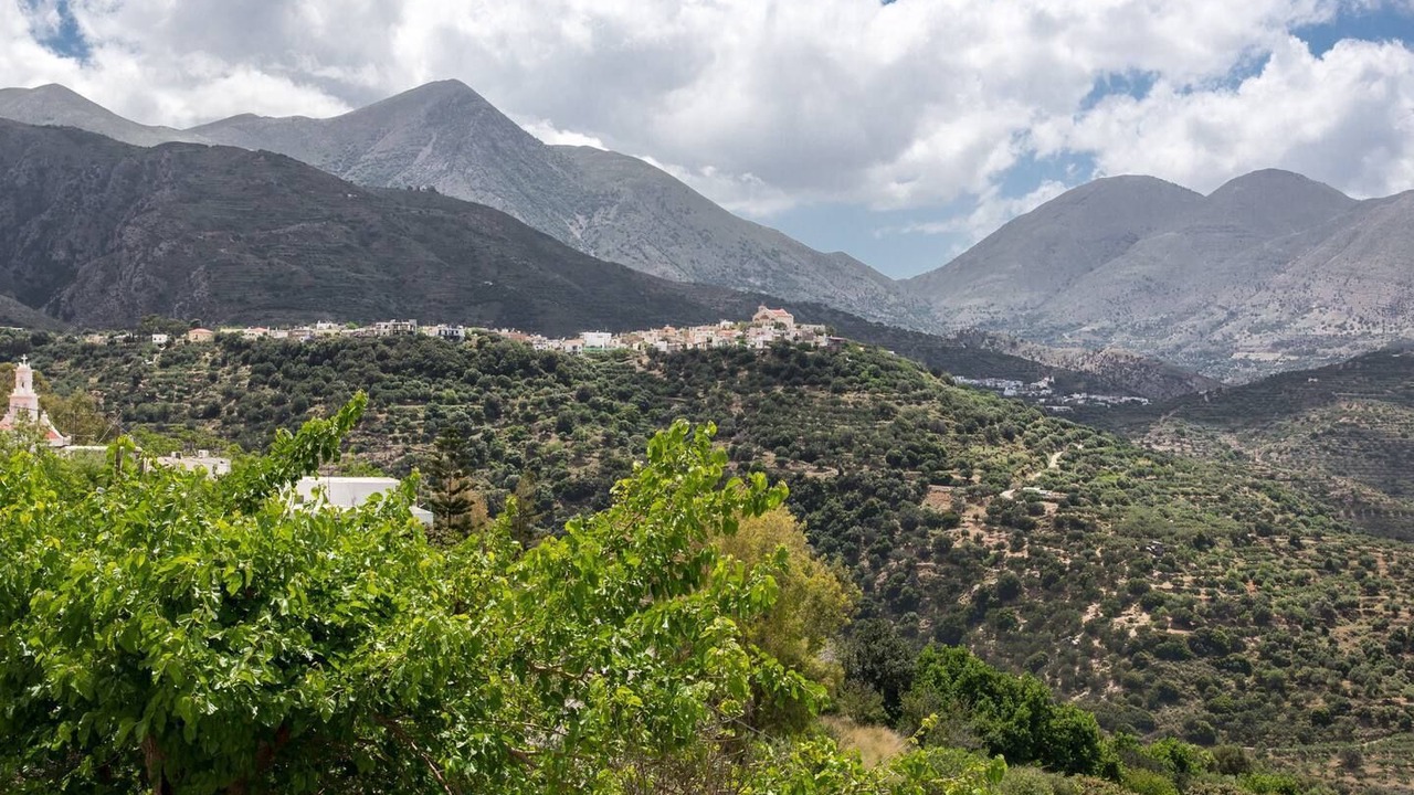 Photo of Others in Mirsini