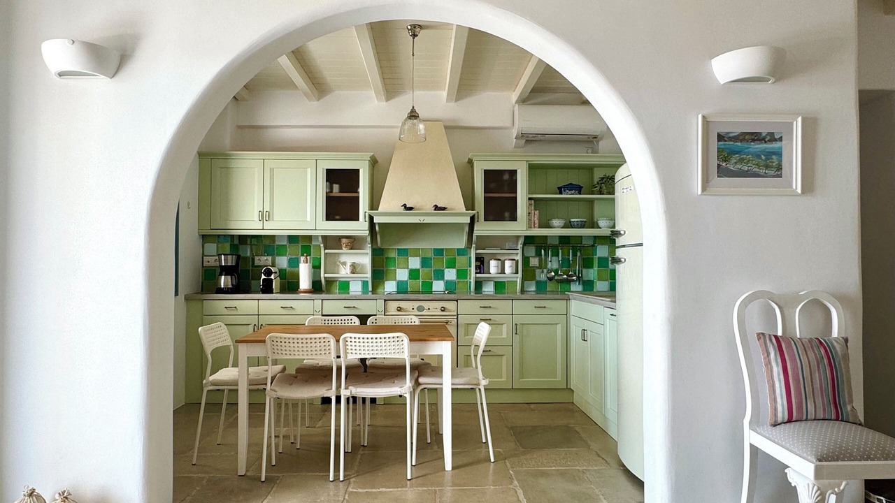 Photo of Kitchen in Ios