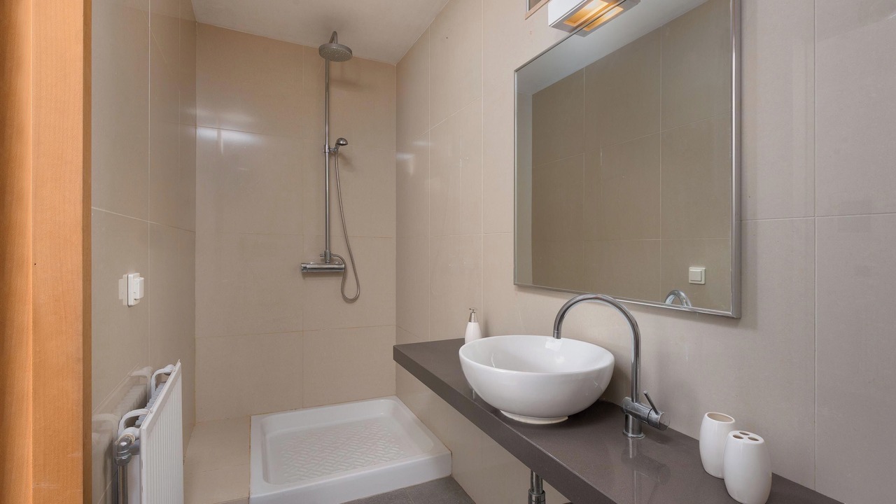 Photo of Bathroom in Ixia