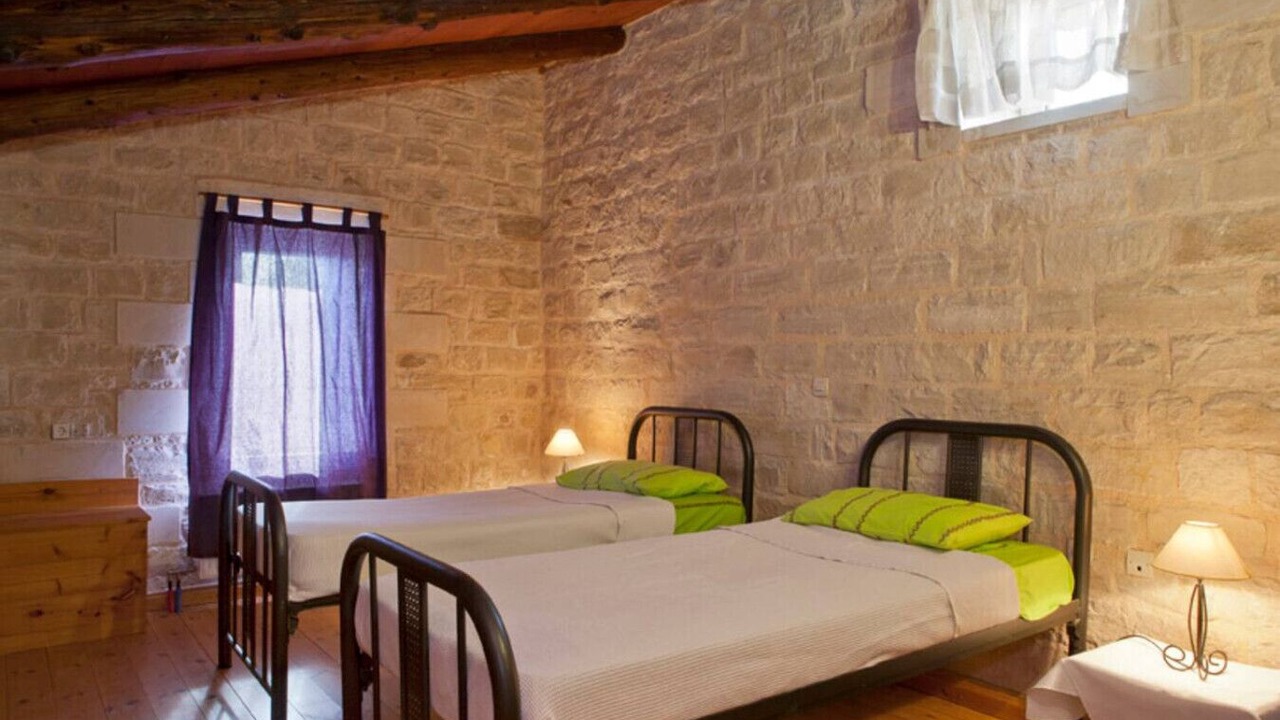 Photo of Bedroom in Monopari