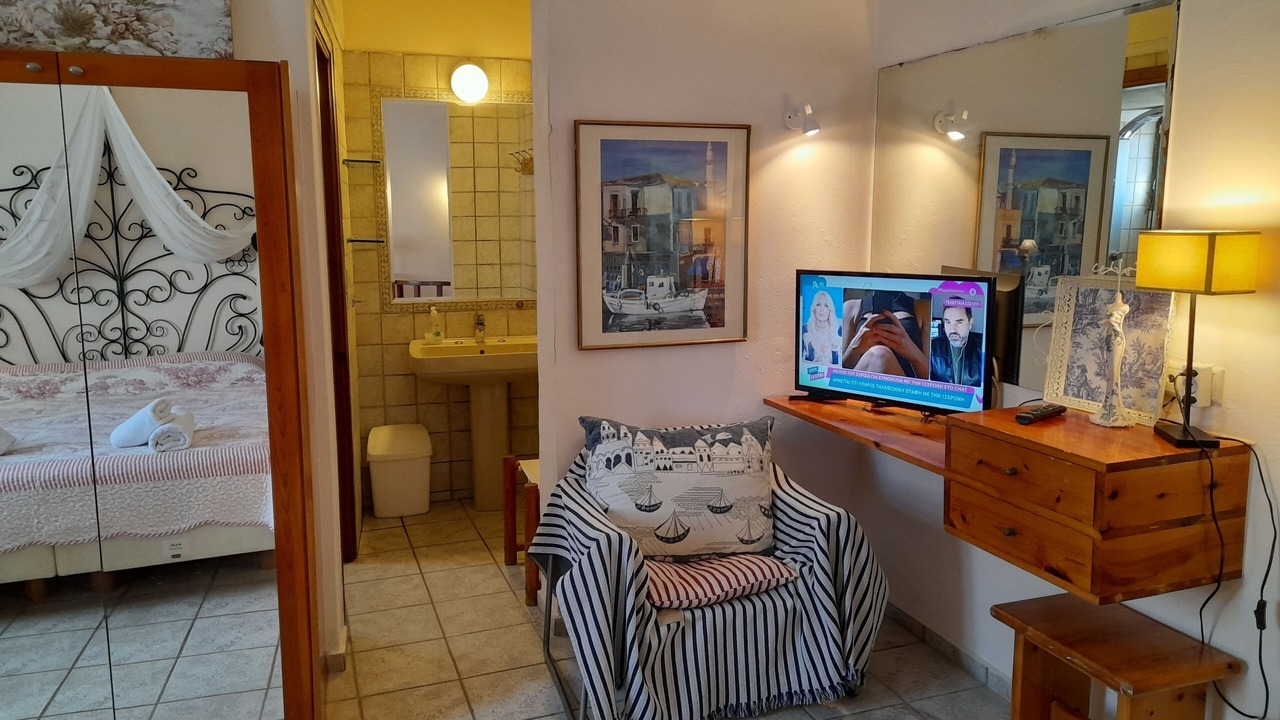 Photo of Bedroom in Atsipopoulo