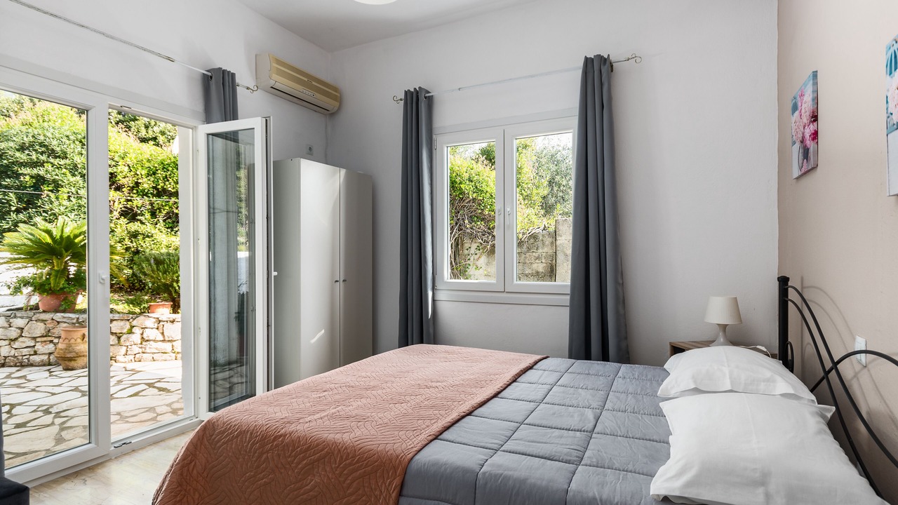 Photo of Bedroom in Pirgi