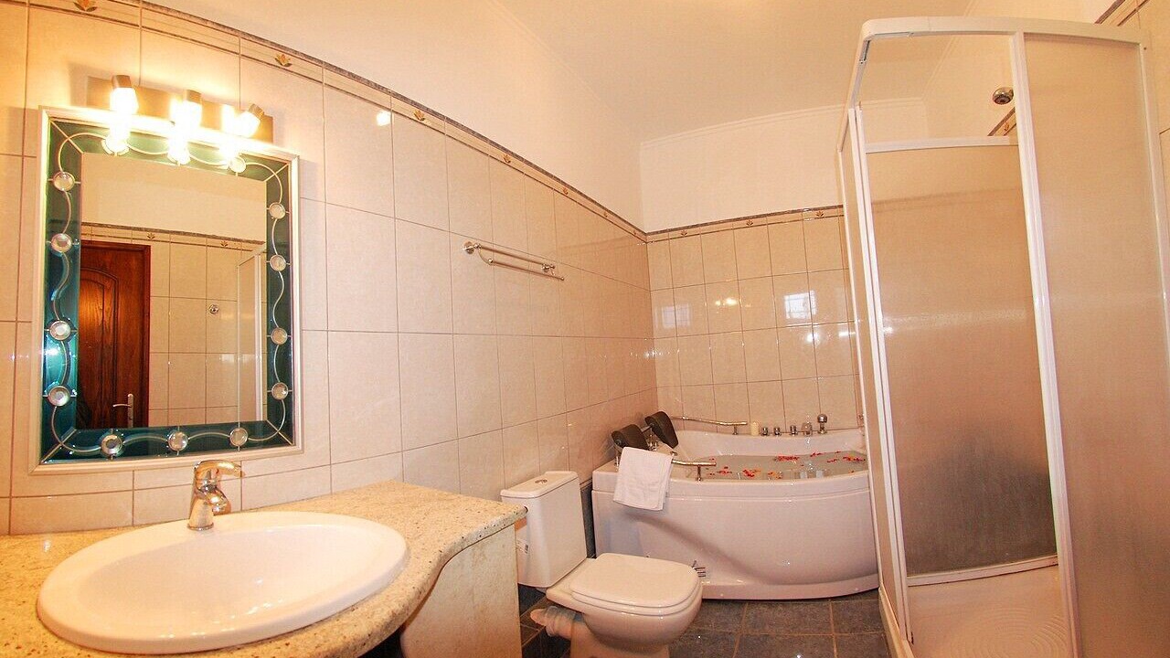 Photo of Bathroom in Skala