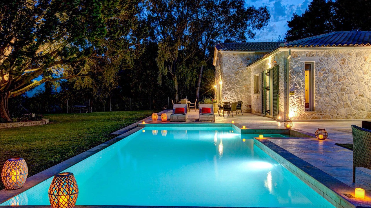 Photo of Outdoor in Neromilos