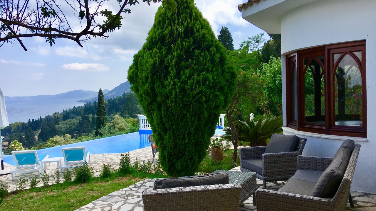 Photo of Patio Balcony in Achilleio