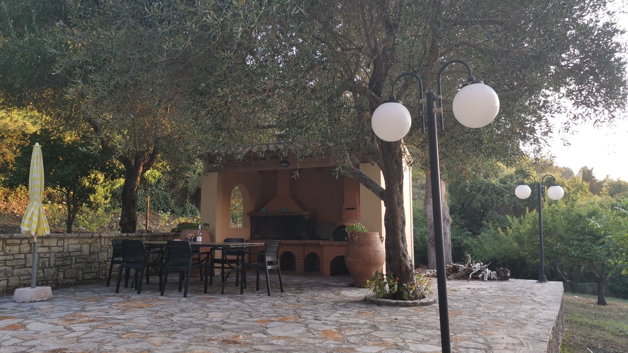 Photo of Outdoor in Vatos