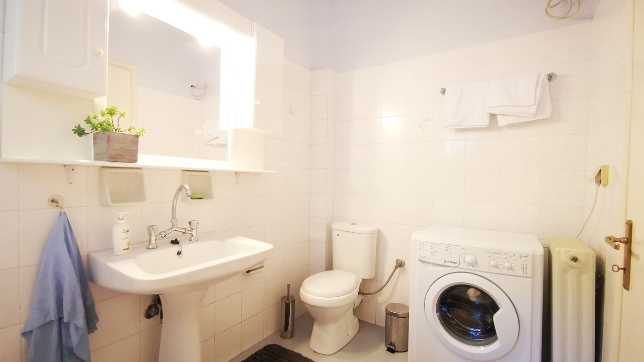 Photo of Bathroom in Vatos