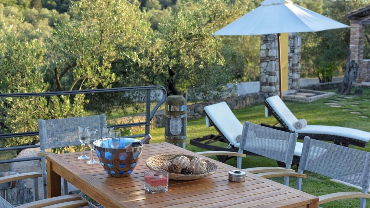 Photo of Outdoor in Parelia