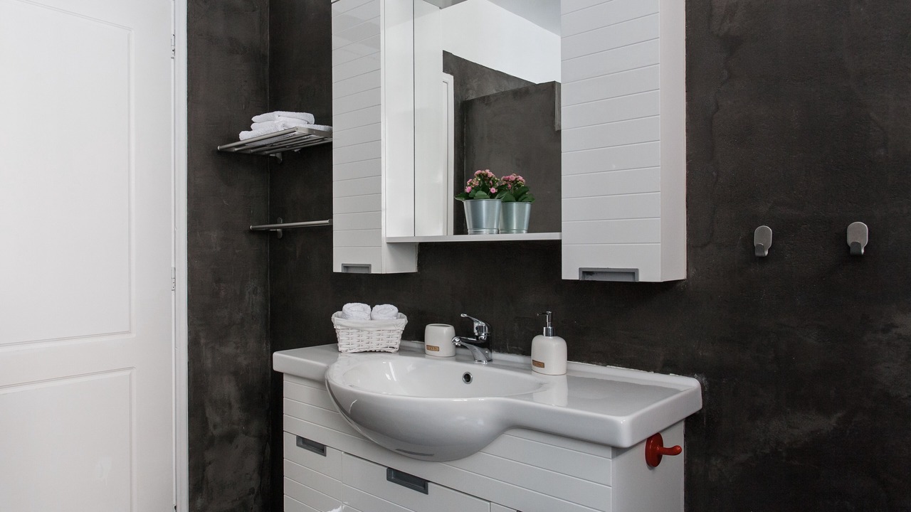 Photo of Bathroom in Monastiraki