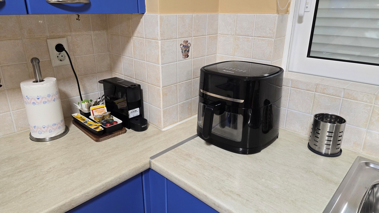 Photo of Kitchen in Keratsini-Drapetsona