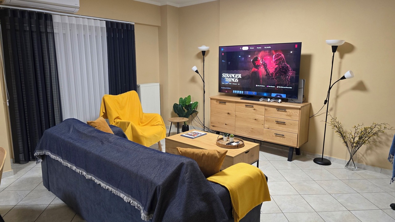 Photo of Livingroom in Keratsini-Drapetsona