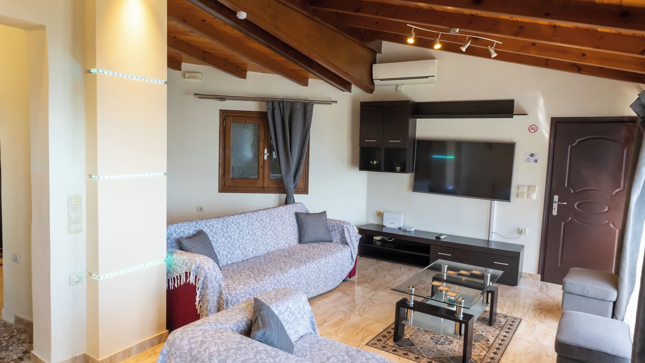 Photo of Livingroom in Benitses