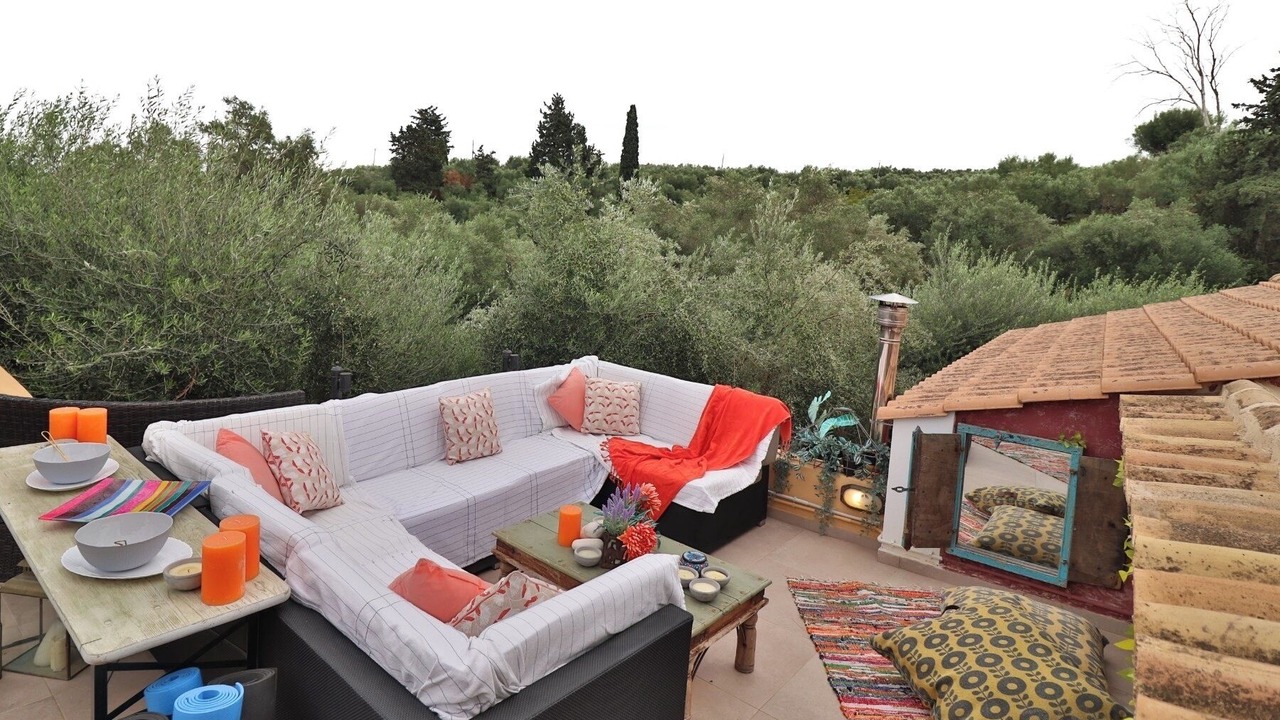 Photo of Outdoor in Neromilos